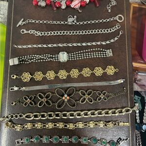 Bracelet lot